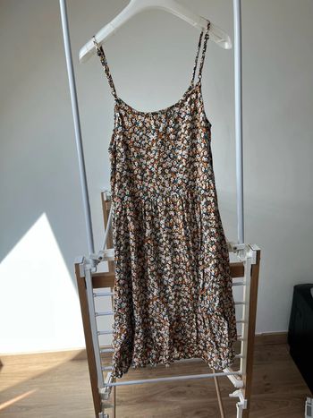 Robe à fleur Amisu femme taille 38 très bon état