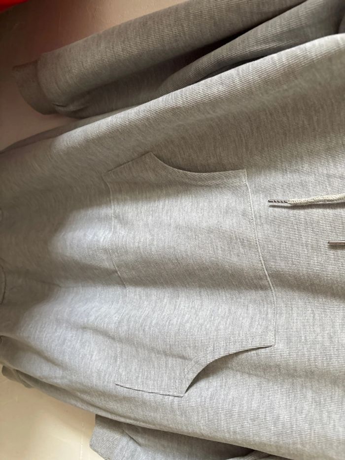 Pull long à capuche, 562 - photo numéro 4