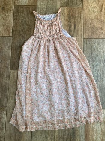Robe courte d’été à fleurs