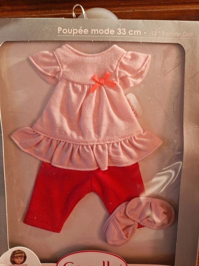 Pyjama corolle neuf - photo numéro 2