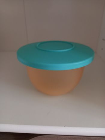 Bol flash Tupperware vert et orange
