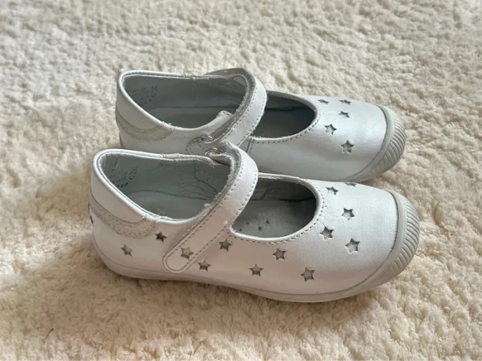 Chaussures cuir Little mary fille 25 neuves