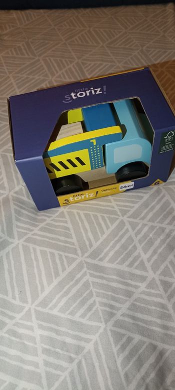 Camion bois neuf