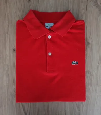 Polo rouge Lacoste taille M