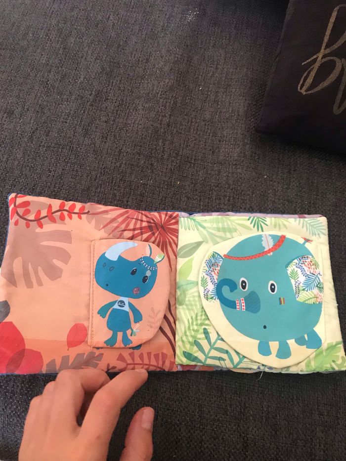 Livre tissu flap bruit - photo numéro 2