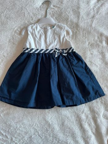 Robe taille 12M