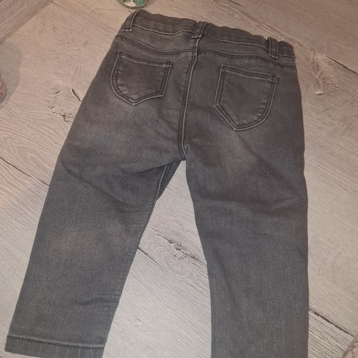 Jean bébé fille primark 9-12 mois gris - photo numéro 4