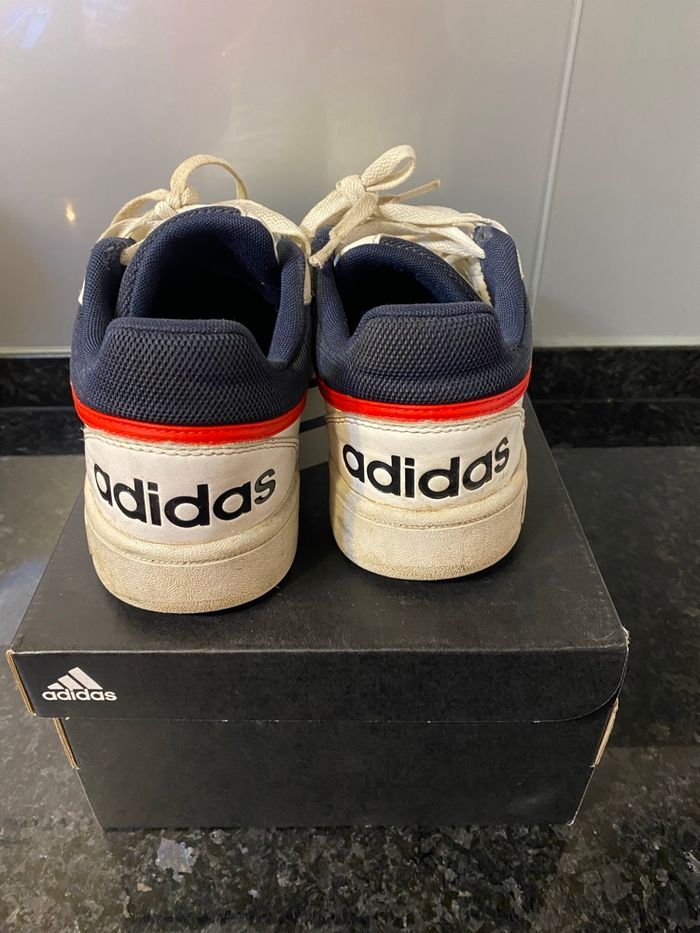 Baskets Adidas pointure 40 - photo numéro 3