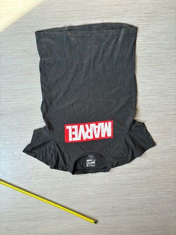T-shirt Marvel taille s 