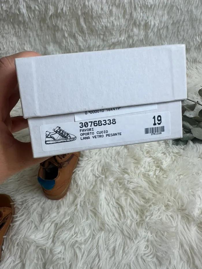 Paire de chaussures Babybotte taille 19 - photo numéro 8