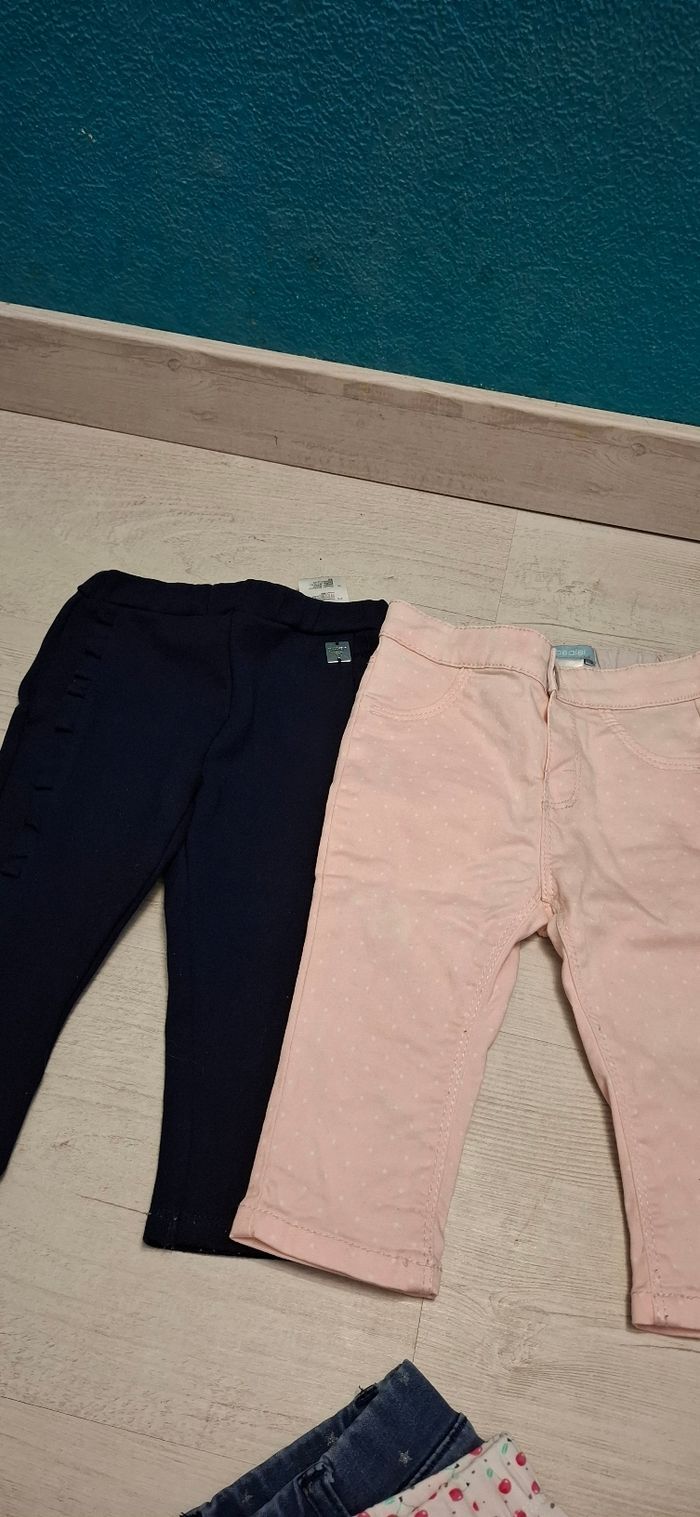 2 pantalons 12 mois
