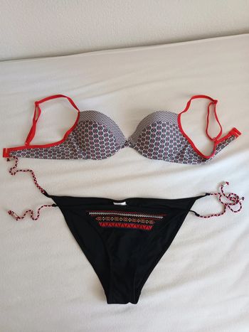 Maillot de bain 2 pièces taille 38