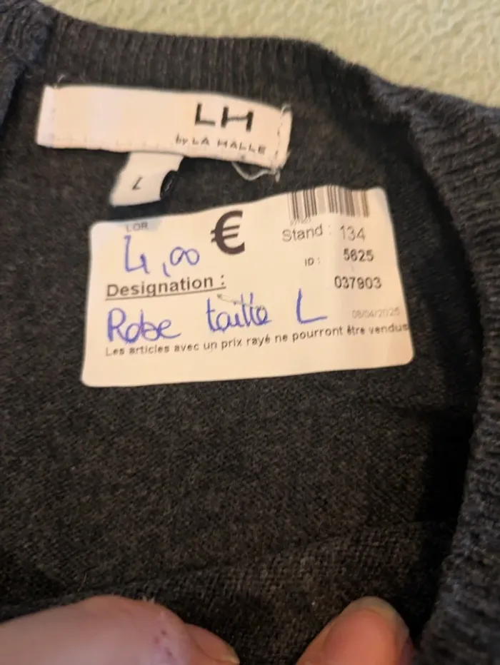 Robe grise foncée L - photo numéro 3