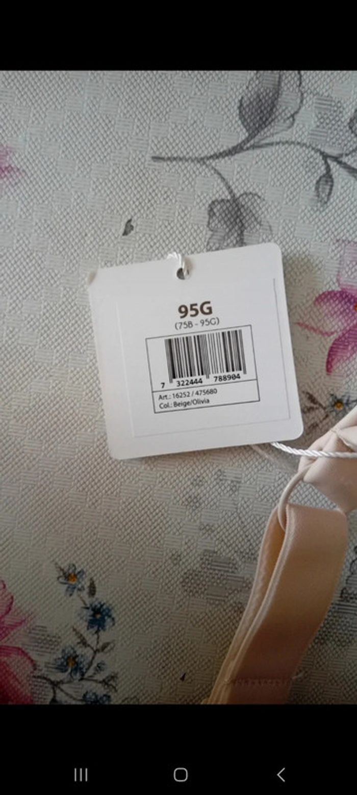 Soutien gorge - photo numéro 2