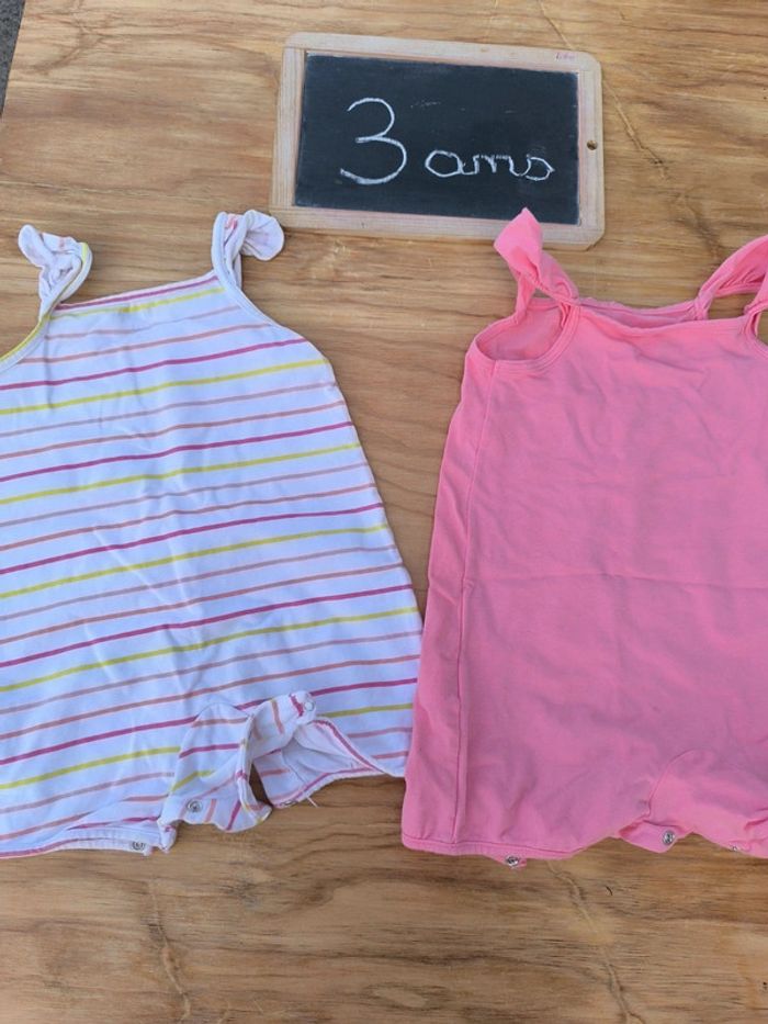 Lot de 2 combishorts marque Orchestra taille 3 ans en très bon état - photo numéro 3