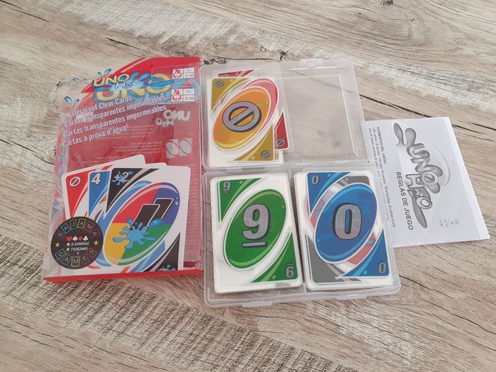 Jeu de cartes UNO Neuf - photo numéro 2