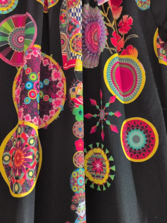Robe noire Desigual - Taille XS - Neuve avec étiquette - photo numéro 3