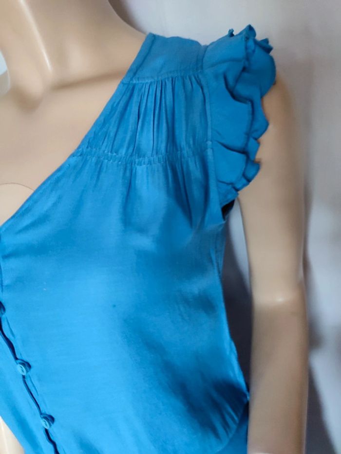 Robe bleue - photo numéro 4