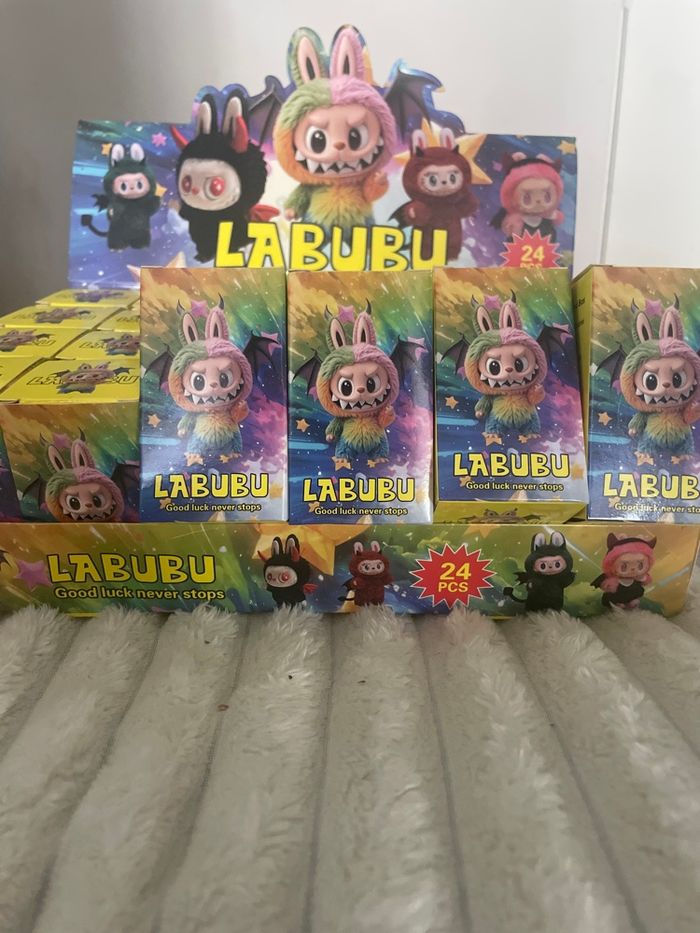 Mini figurine labubu - photo numéro 3