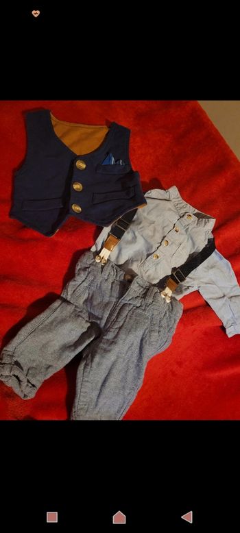 Tenue bébé 3 moi