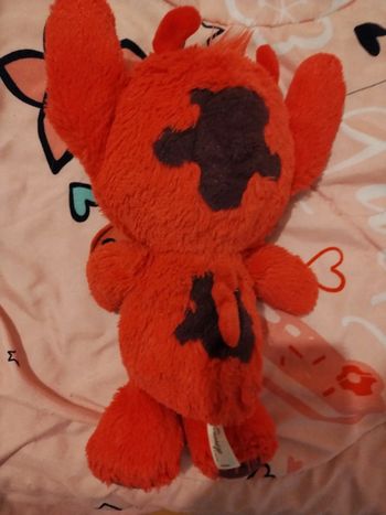 Stitch rouge