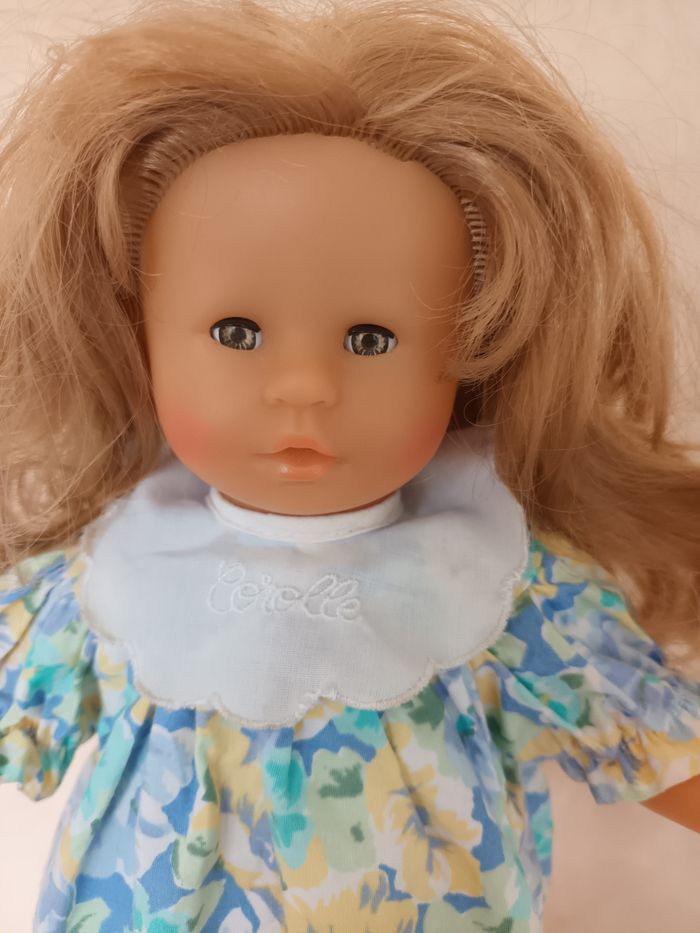 Poupee corolle - photo numéro 2