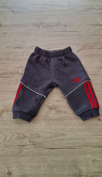 Jogging adidas