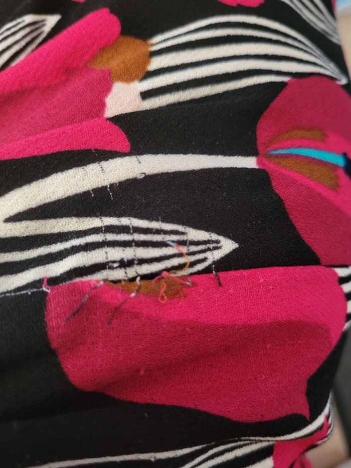 Robe Catimini a Fleurs 🌸 - photo numéro 5