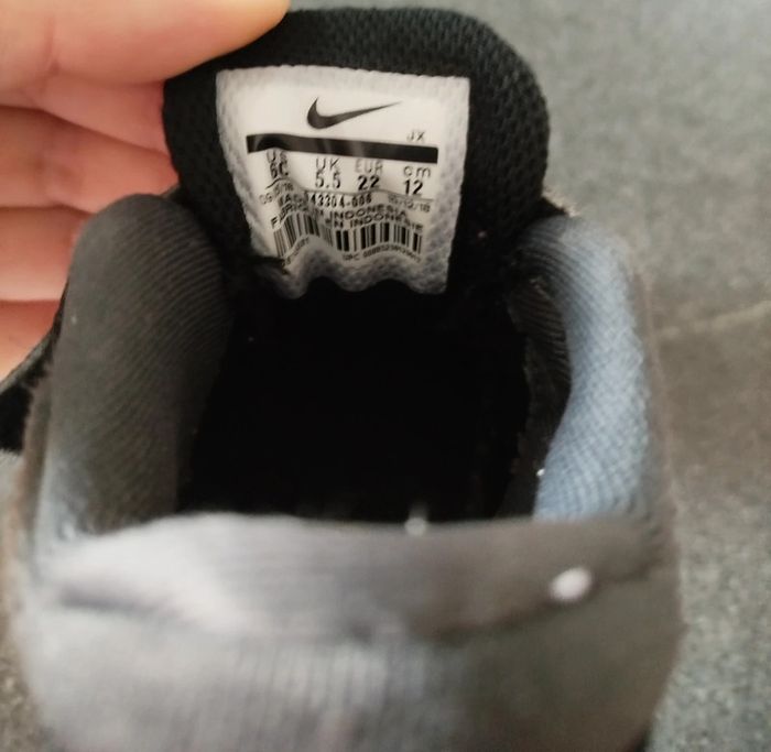 Basket Nike Taille 22 - photo numéro 5