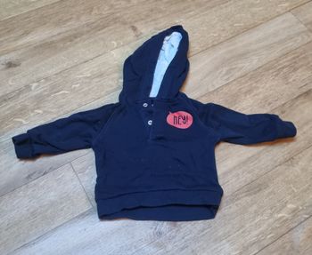 sweat à capuche garçon bleu marine kiabi taille 3 mois