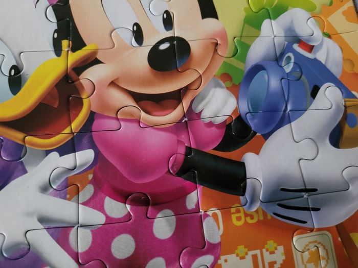Lot de puzzles et mémo Disney - photo numéro 7