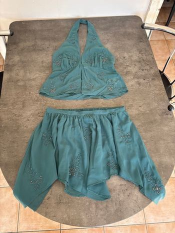 Ensemble d’été (jupe et joli haut)