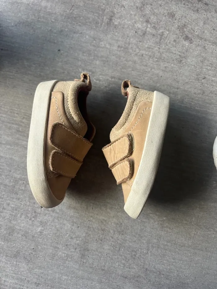 Chaussure bébé - photo numéro 4