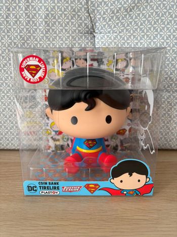 Tirelire Chibi "Superman"