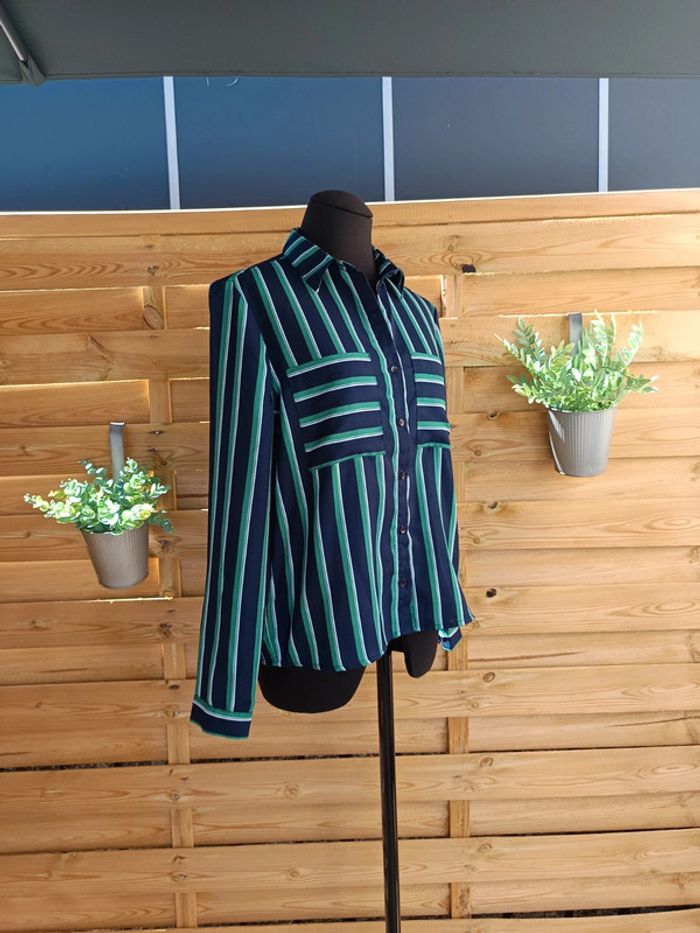 Chemise taille S - photo numéro 3