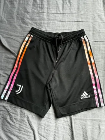 Short adidas