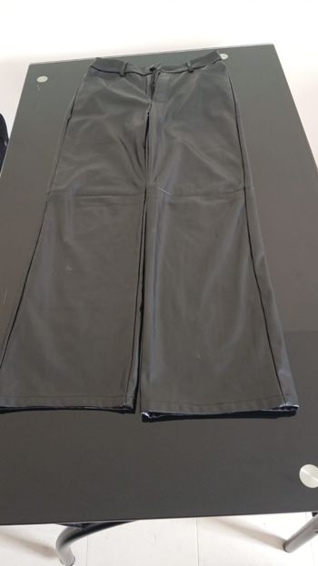 Cuir 36