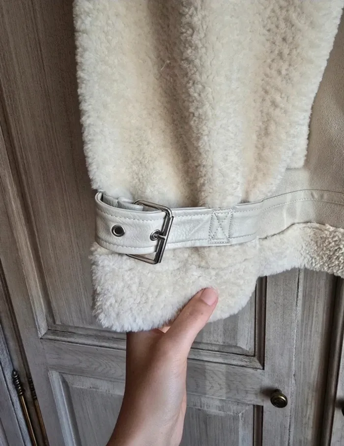 Manteau fouroure sherpa perfecto pimkie taille 42 XL - photo numéro 5