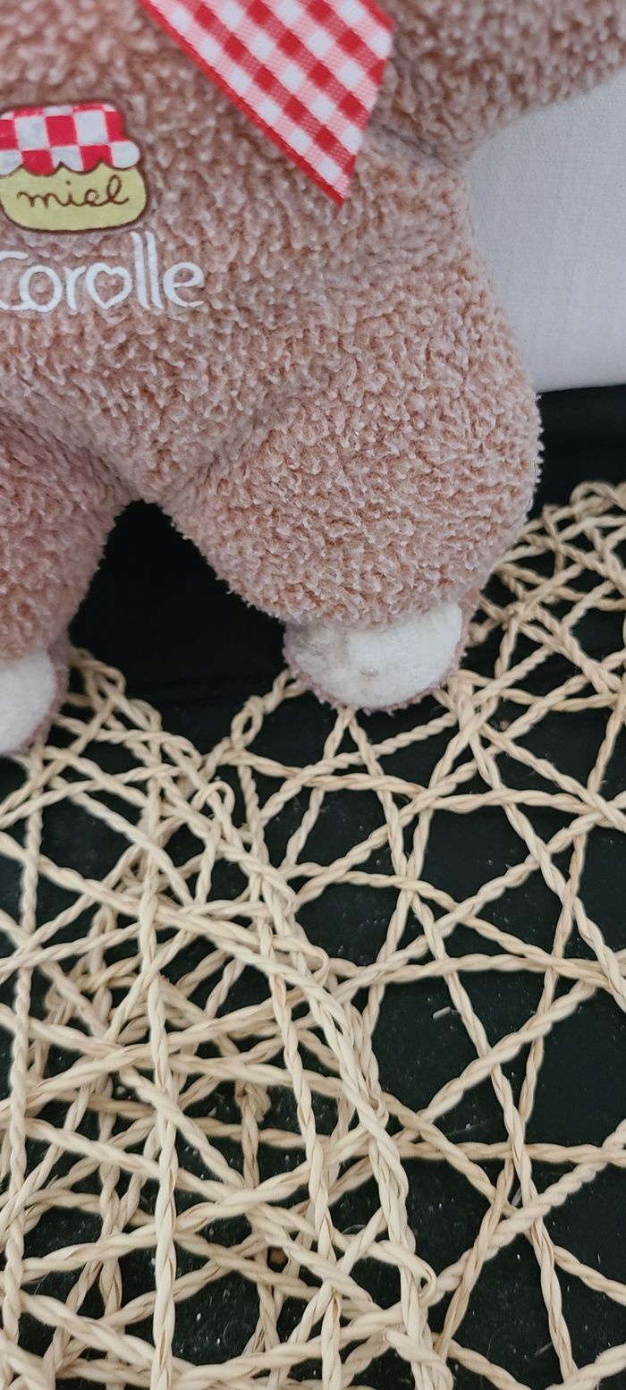 Doudou Poupée bébé Miel marron COROLLE - photo numéro 2