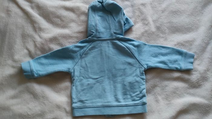 Sweat zippé 6 mois - photo numéro 3