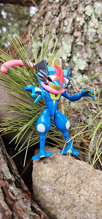 Super grande figurine Pokemon Nintendo mega-Amphinobi pliable en boule