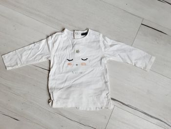 Vêtement bébé fille tee-shirt manches longues Kiabi à froufrous 12 mois 1 an