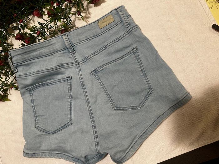 Short taille haute – Bershka – Bleu clair – Taille 36 - photo numéro 5