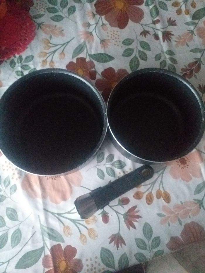Casseroles Tefal avec manche - photo numéro 2