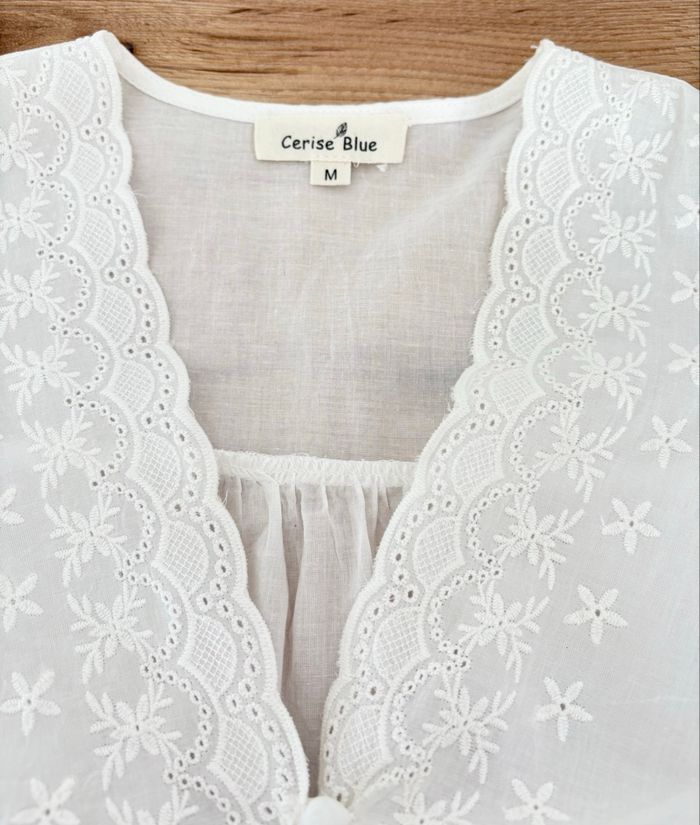 Blouse neuve taille M - photo numéro 2