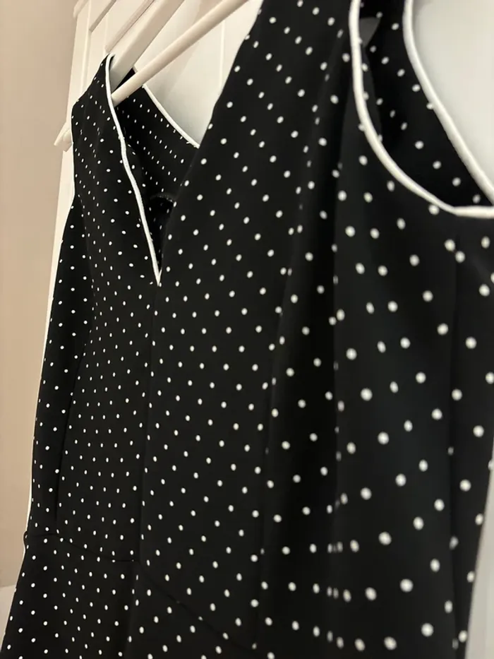 Robe taille 2 Queenie - photo numéro 4
