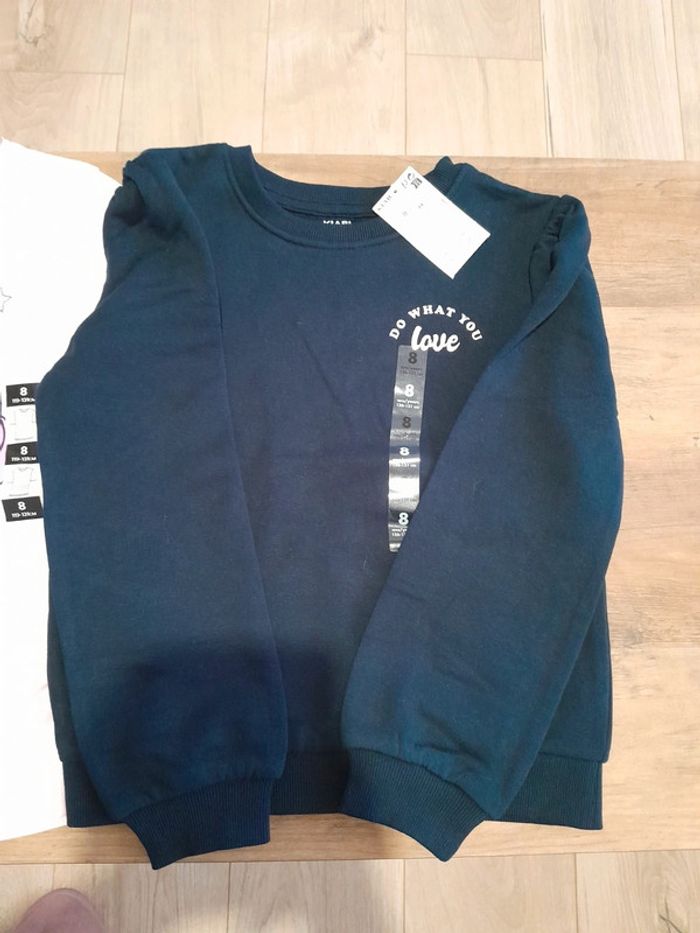 Sweat et t-shirt 8A - photo numéro 2