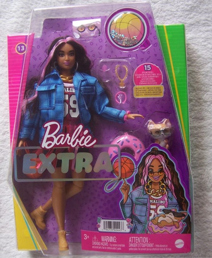 Poupée BARBIE extra robe basketball n13