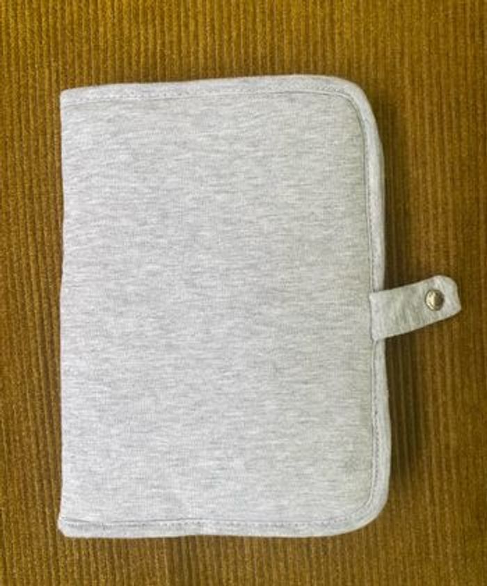 Protège carnet de santé
