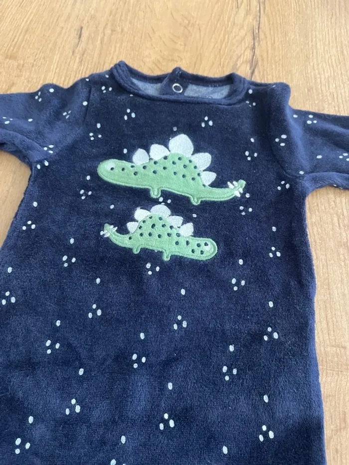Pyjama grenouillère 1 mois velours dinosaure - photo numéro 2